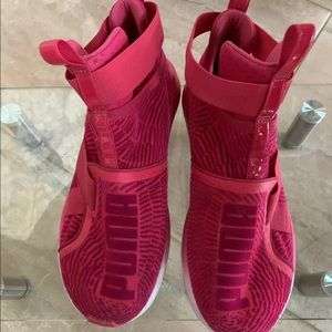 Puma Fierce Hot PinkSlip On Sz 7.5 High Top Shoes